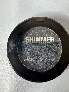 City Color shimmer shadow Oh So Naughty Eyeshadow - Silver sparkle grunge smoky